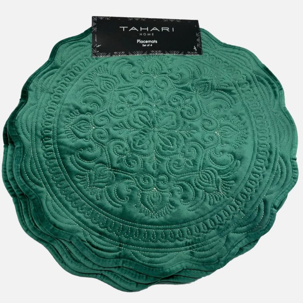 4 Tahari Medallion Christmas Green Velour Placemat Set Round 16" Luxury Velvet